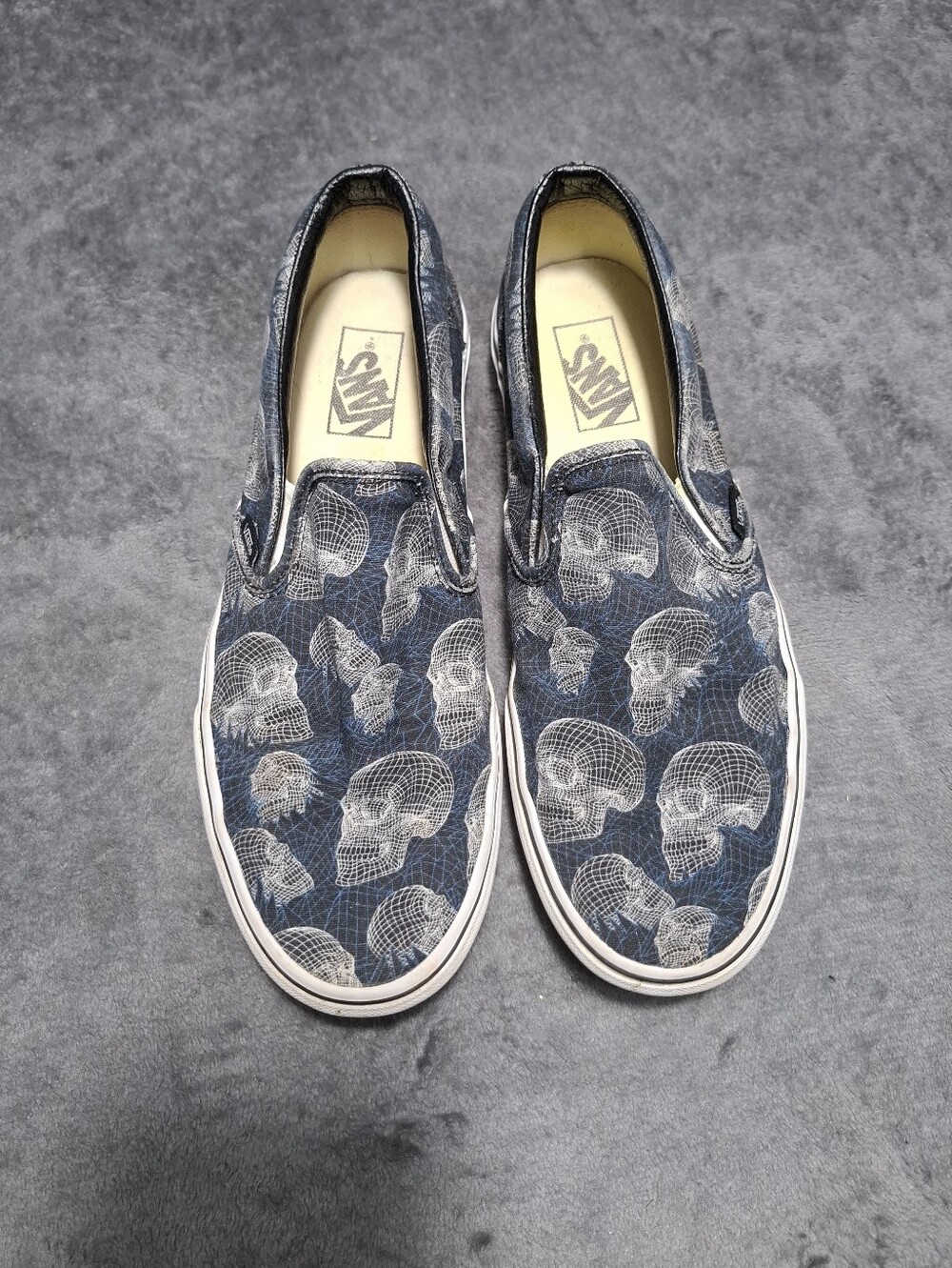 Vans Slip-On Sneakers with Wireframe Skull Print - Navy/White US 9.5